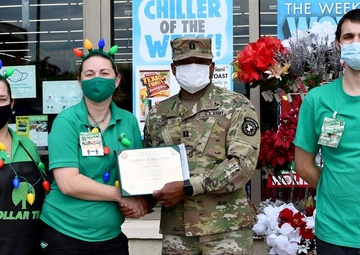 Gators, community collect toys for Soldiers