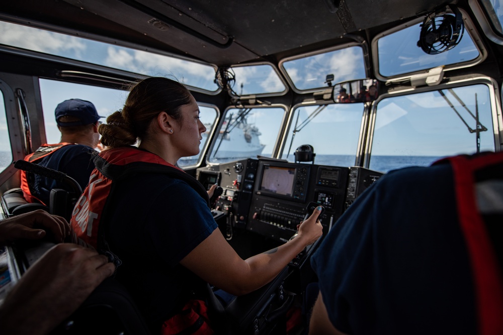 USCGC Waesche conducts two boat training in Pacific Ocean