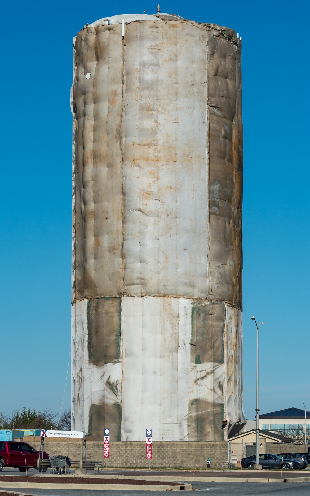 Dover AFB water tower restoration continues