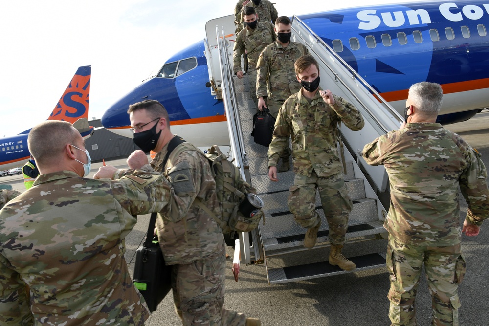 Oregon National Guard Soldiers return from Deployment in Kosovo