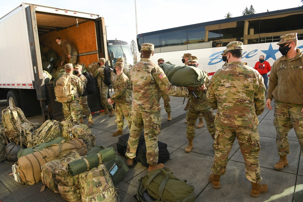 Oregon National Guard Soldiers return from Deployment in Kosovo