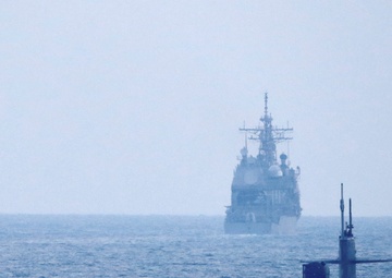 USS Georgia Transits Strait of Hormuz