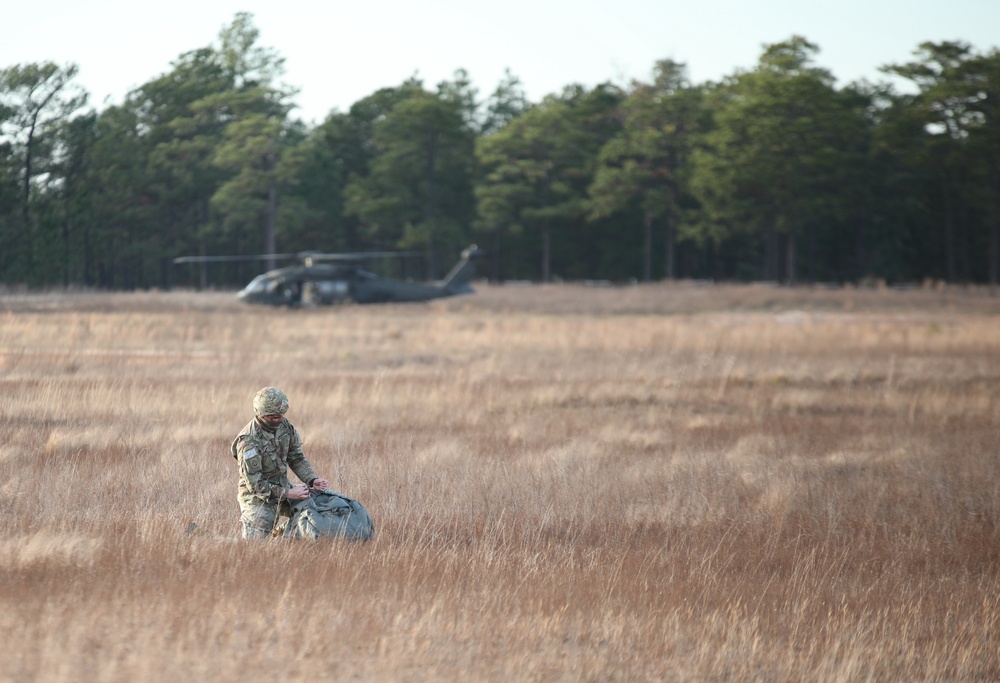 USACAPOC(A) Partners with 82nd Airborne Division for December Airborne Operation