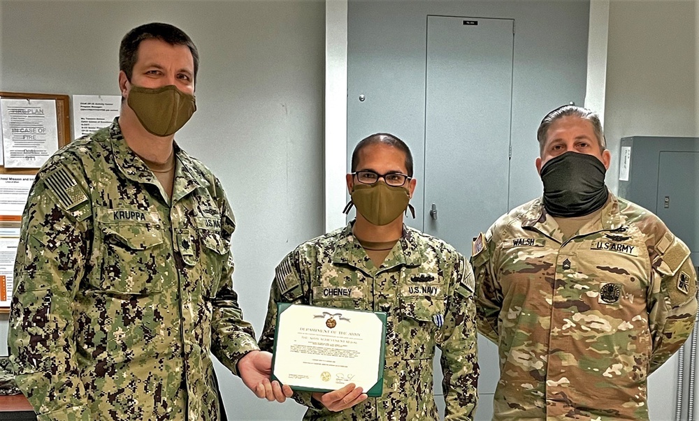 CIWT Det. Fort Gordon Sailor Awarded Army Accolades