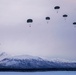 Marine aircraft support Army paratroopers