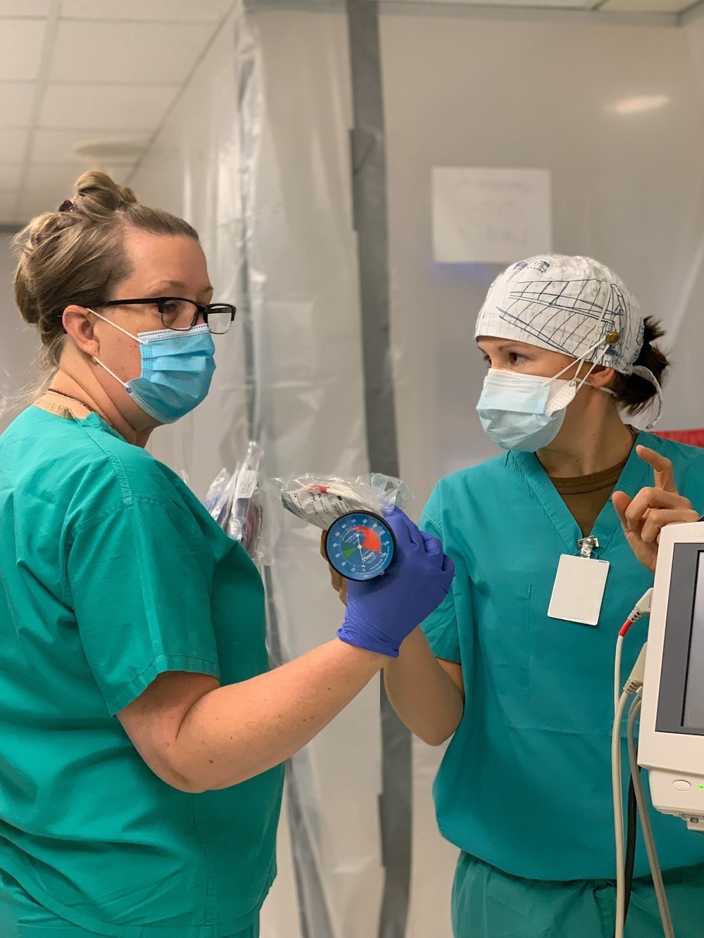 US Navy Medical Personnel Integrate with Staff at Northern Navajo Medical Center