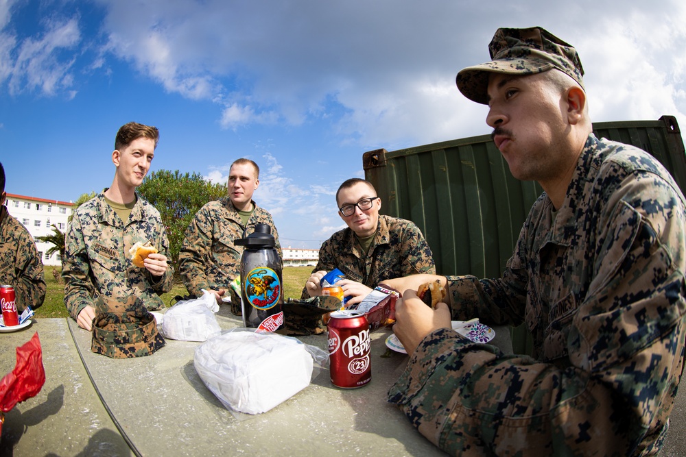 31st MEU Holiday cookout