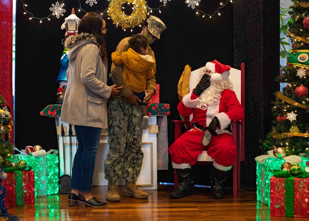 Santa Visits CFAS 2020