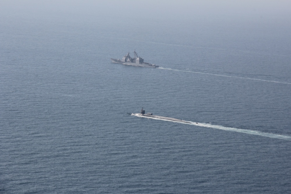 USS Georgia Transits Strait of Hormuz