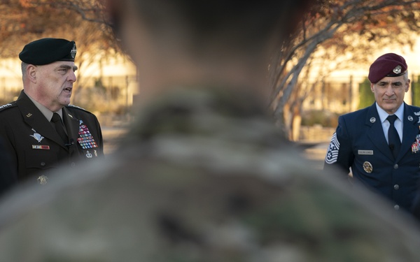 SEAC Ramon &quot;CZ&quot; Colon-Lopez reenlistment ceremony at the Pentagon Memorial