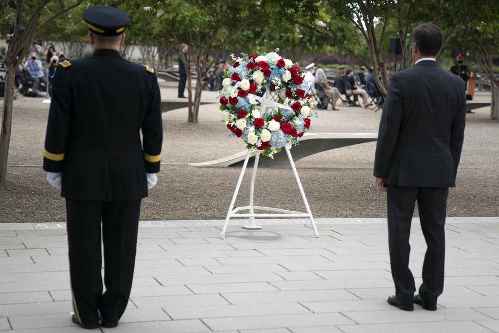 SECDEF, CJCS, &amp; SEAC attend the Pentagon 9/11 Observance Ceremony