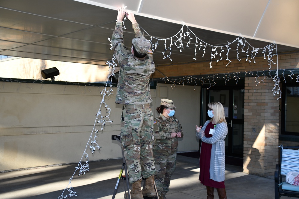 Christmas Decorating at the Marias Heritage Center