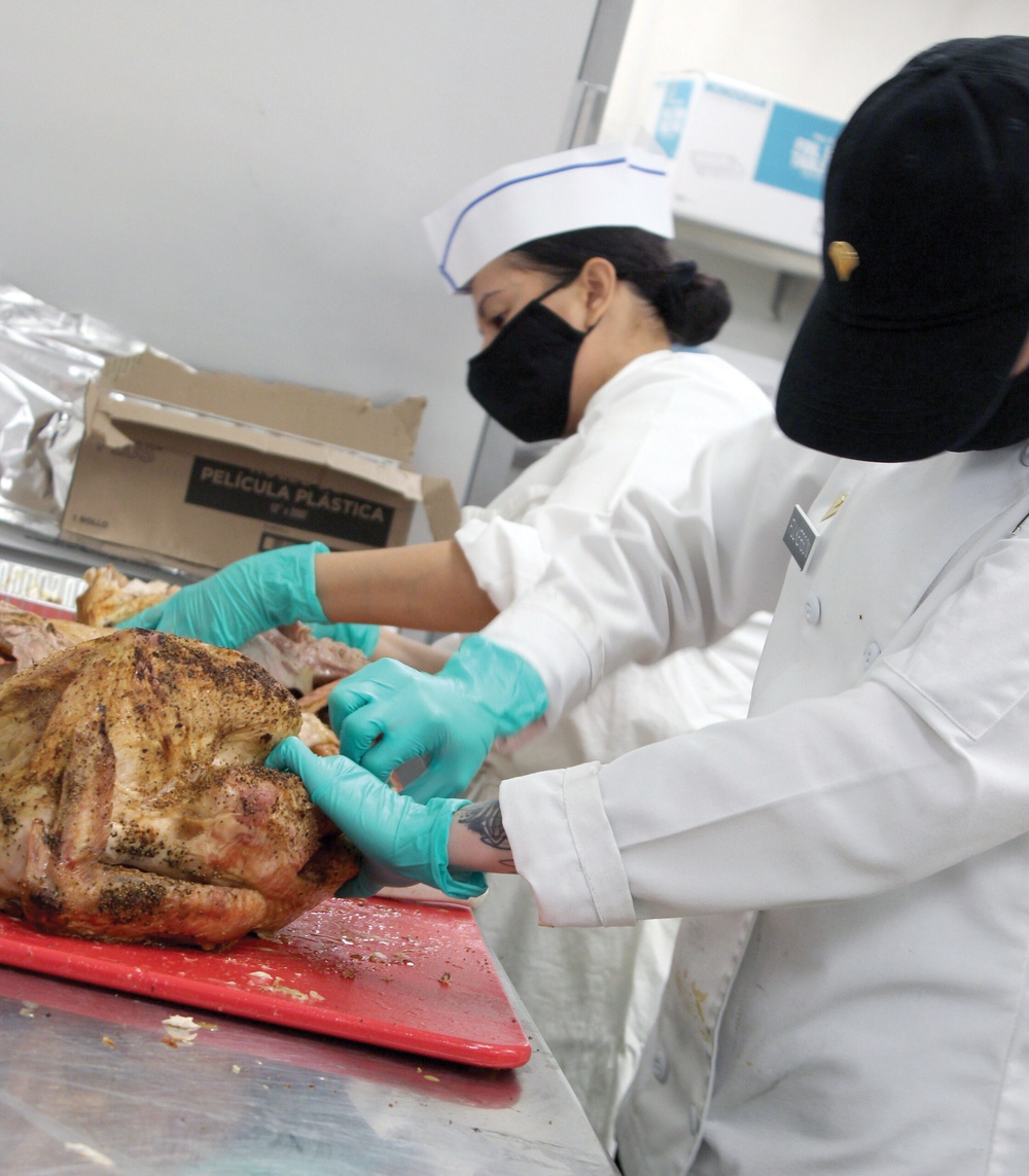 Salvation Army Thanksgiving: Culinary specialists prepare more than 1,500 meals
