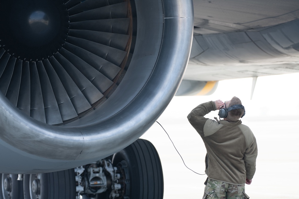 Airmen at Travis AFB flight line