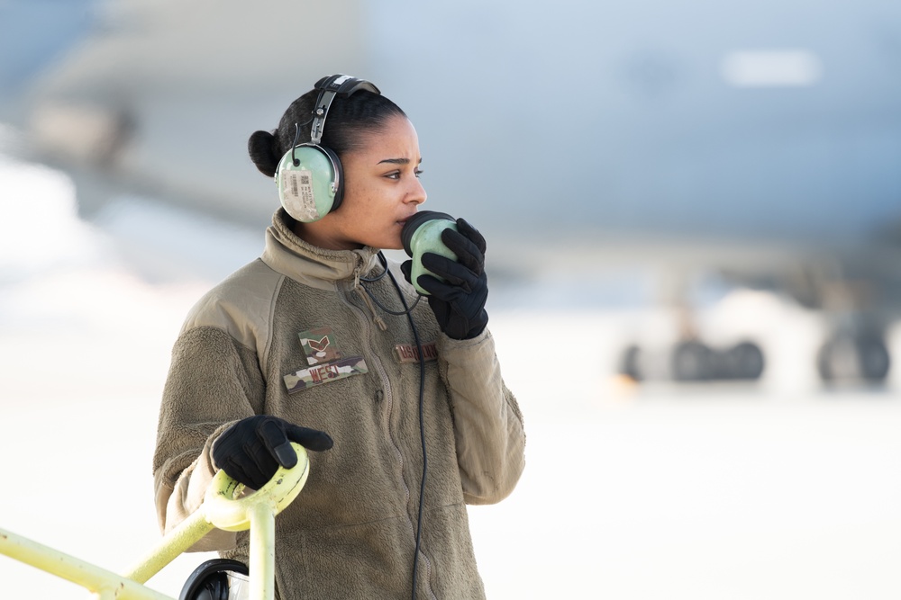 Airmen at Travis AFB flight line