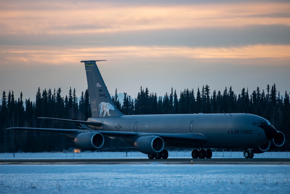 Eielson AFB team exercised rapid combat readiness, demonstrates arctic ability