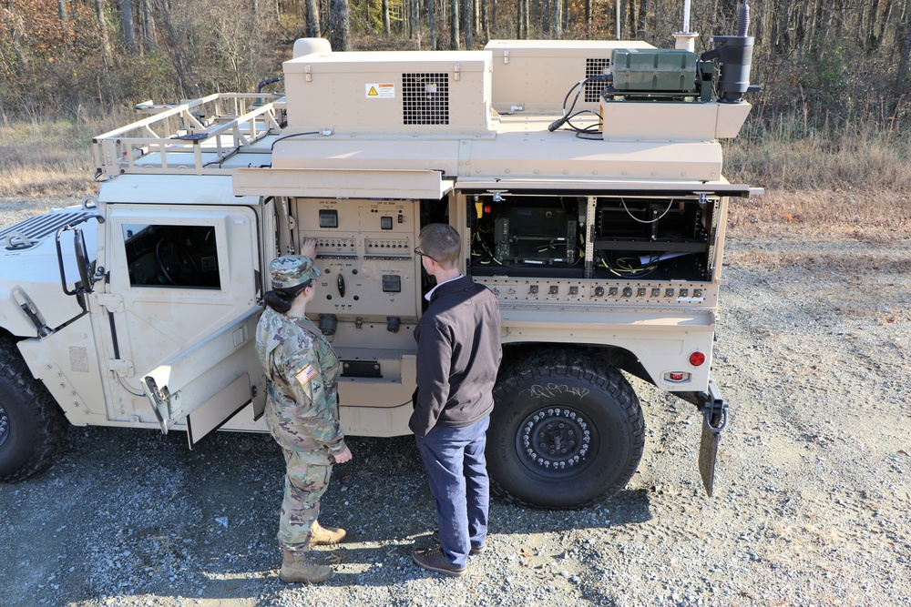 C5ISR Center integrating first set of Army expeditionary command-post components