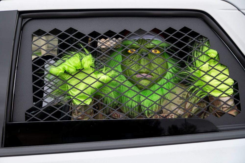 The Grinch causes mischief at Dover AFB
