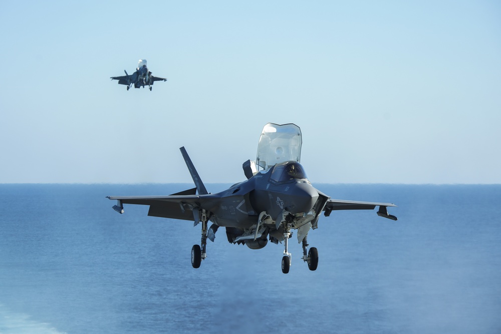 15th MEU F-35Bs conduct flight operations aboard USS Makin Island