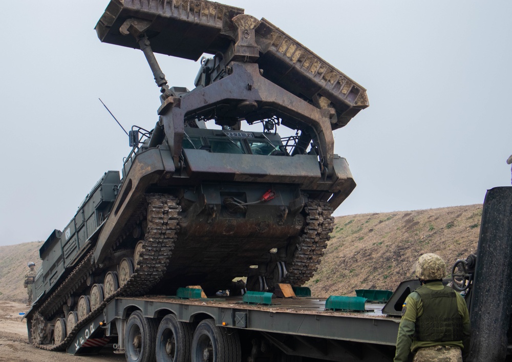 KFOR Soldiers conduct obstacle and barrier removal training