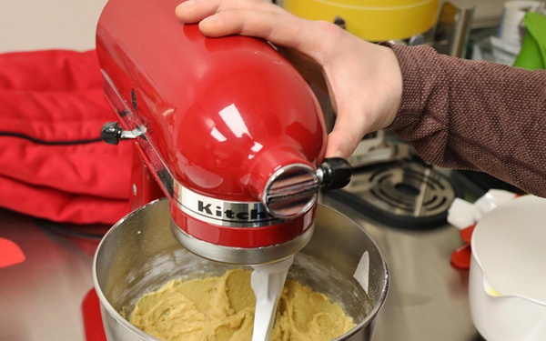 785th Medical Detachment Chaplains support a holiday cookie bake