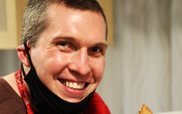 785th Medical Detachment Chaplains support a holiday cookie bake