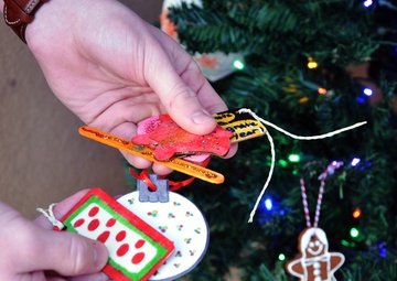 Vicenza military community volunteers help celebrate the holidays during COVID-19