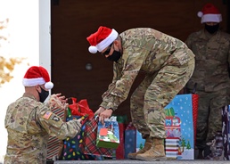 Fort Bliss Soldiers organize toy drive for local children’s home, establish Santa Claus call center