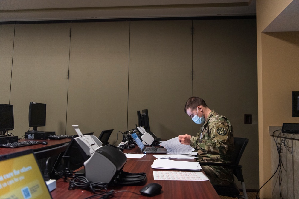 Michigan National Guard, Administers the COVID-19 Vaccine