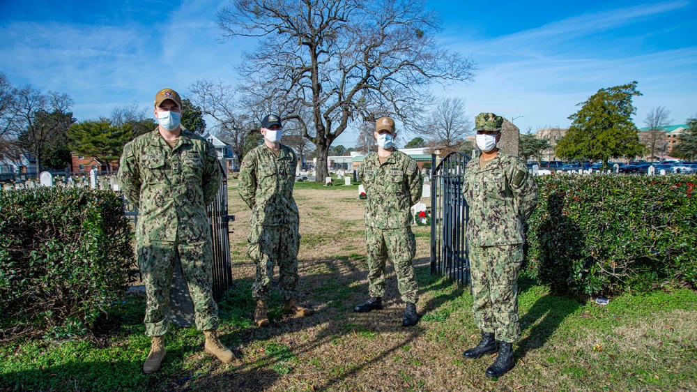 NMCP Sailors Honor Fallen Heroes on National Wreaths Across America Day