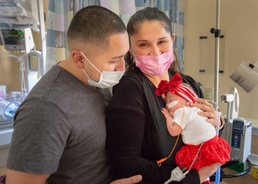 NMCSD’s NICU Celebrates Christmas Cuties