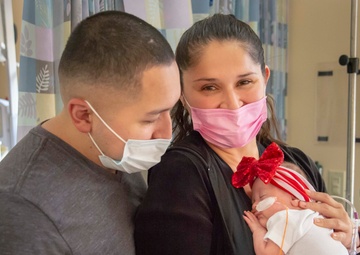 NMCSD's NICU Highlights Christmas Cuties