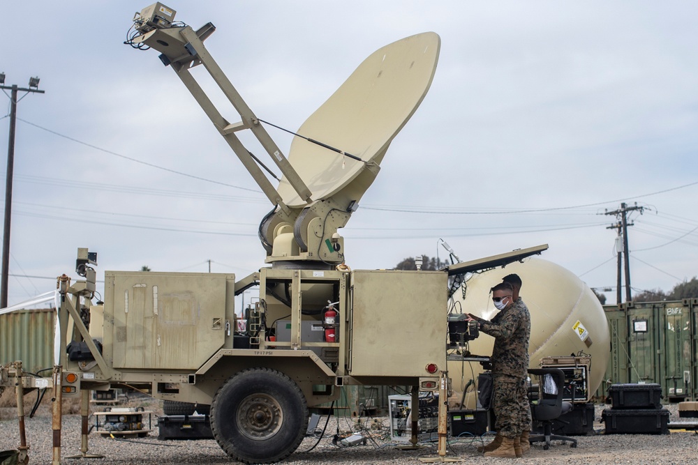 11th MEU Sattelite COMMEX