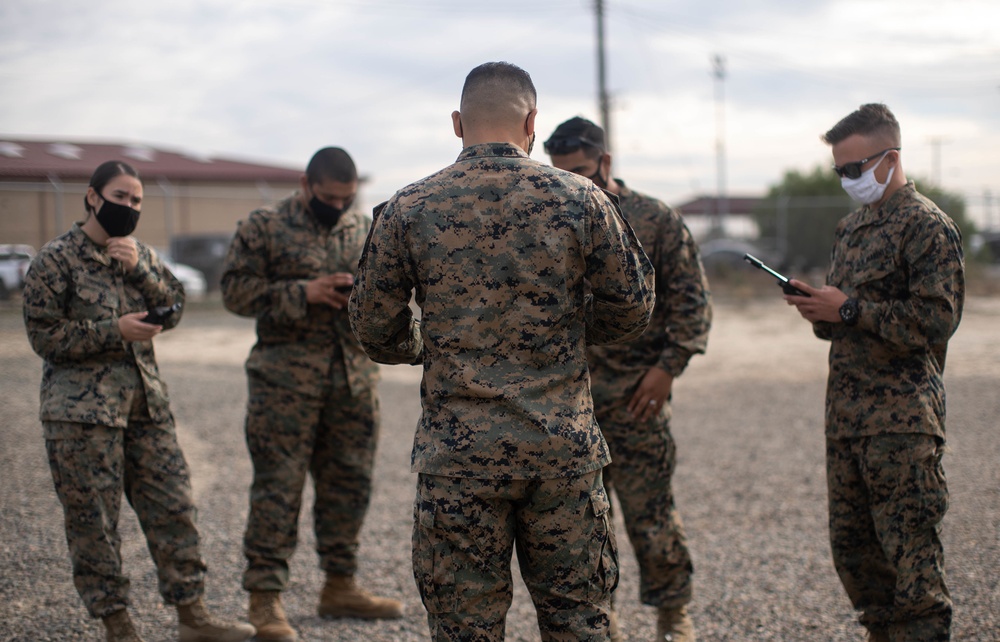 11th MEU Marines Train With Communications Equipment