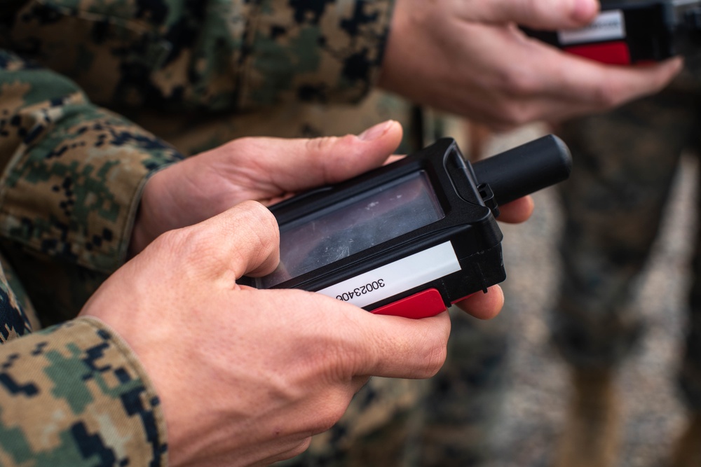 11th MEU Marines Train With Communications Equipment