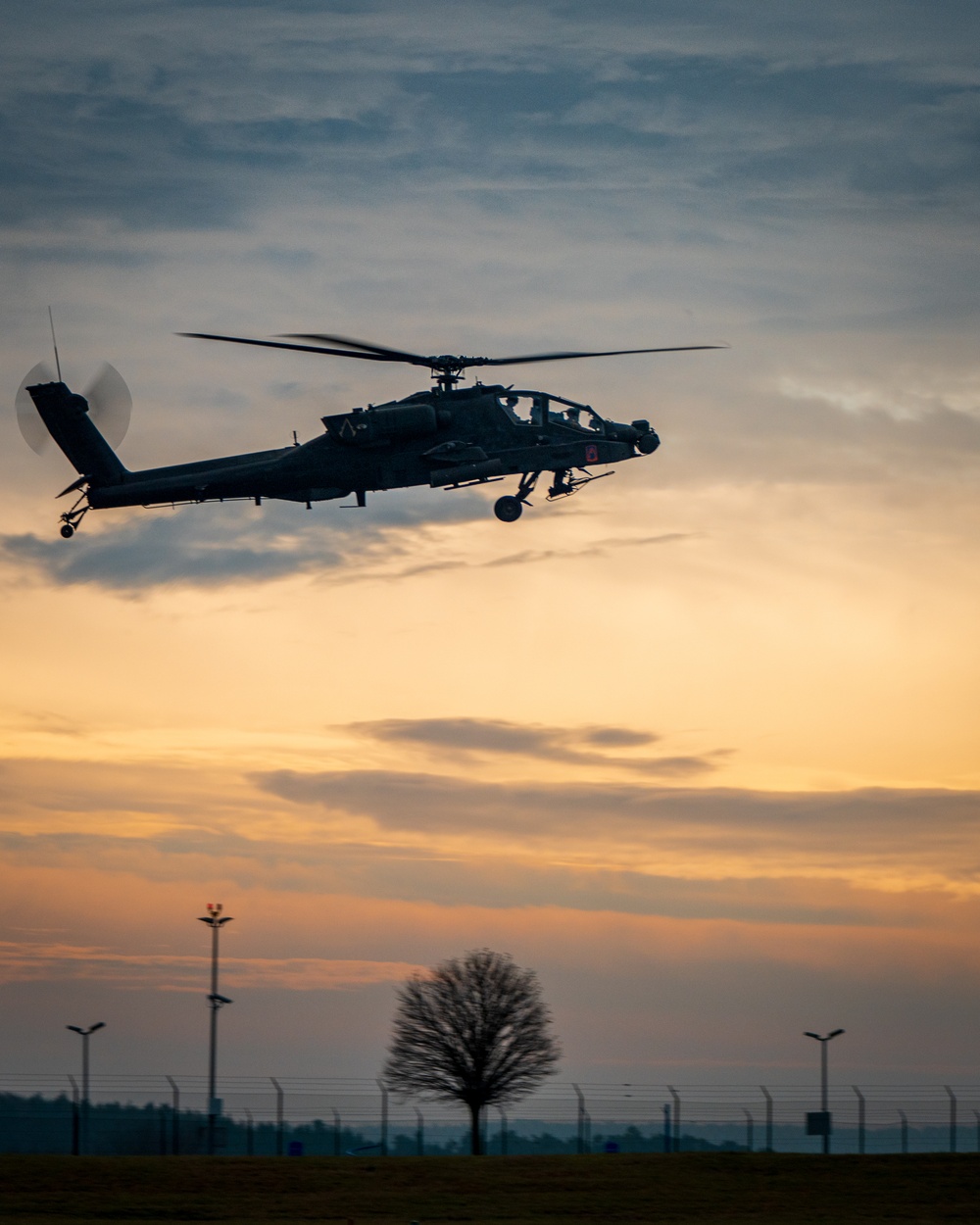 12th CAB Apaches clear Santa's route with battalion screen