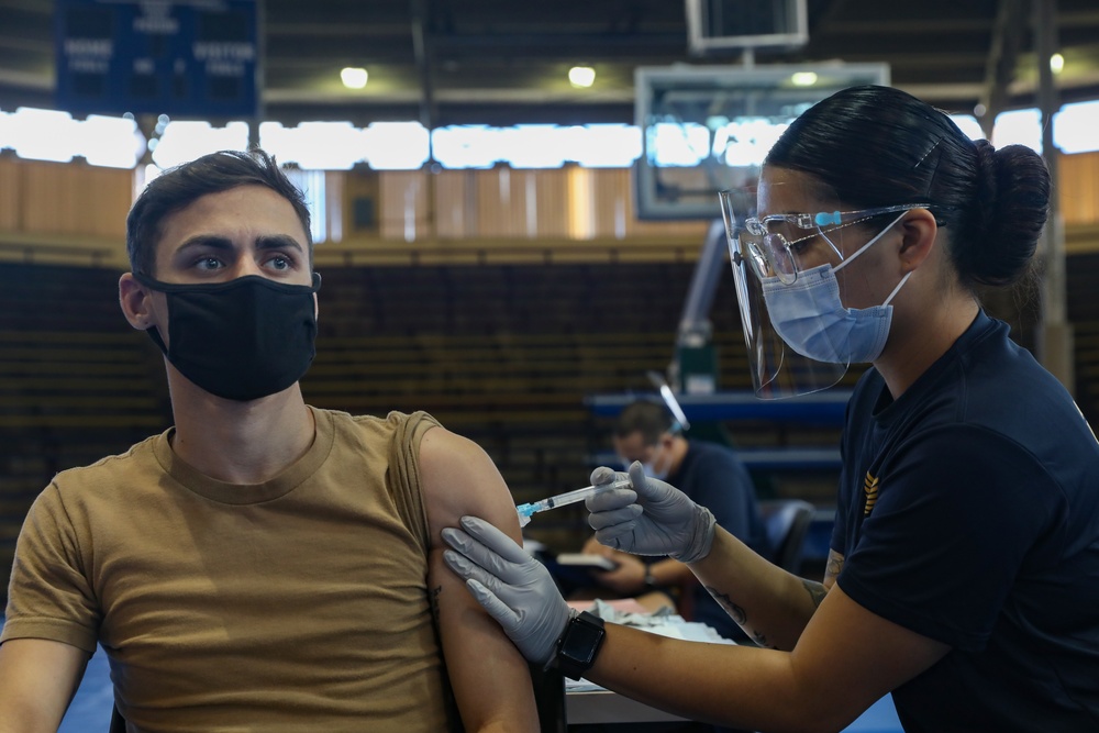 Pacific Submarine Force Sailors Receive COVID-19 Vaccine