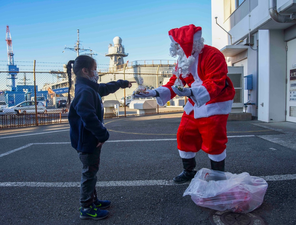Santa delivers gifts around CFAY