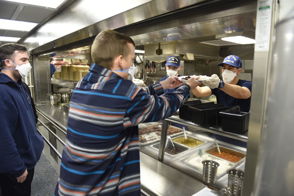 Stone crew take meals aboard prior to shakedown cruise