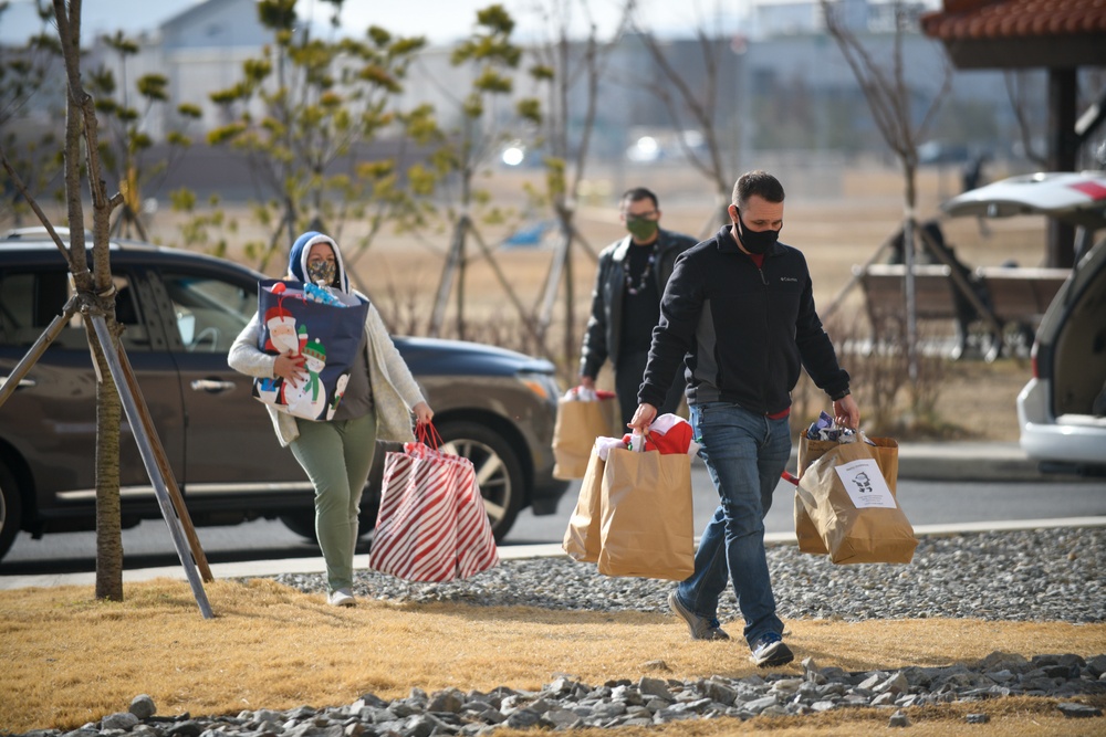 Operation Quarantine Santa at Humphreys