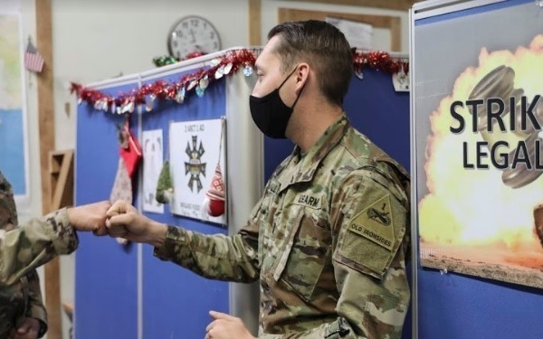 36th Infantry Division DCG-S visits 2/1 ABCT Troops