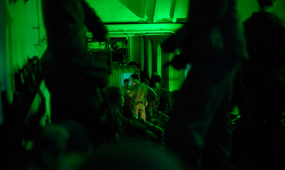 15th MEU Marines, Sailors hone QRF skills aboard USS San Diego