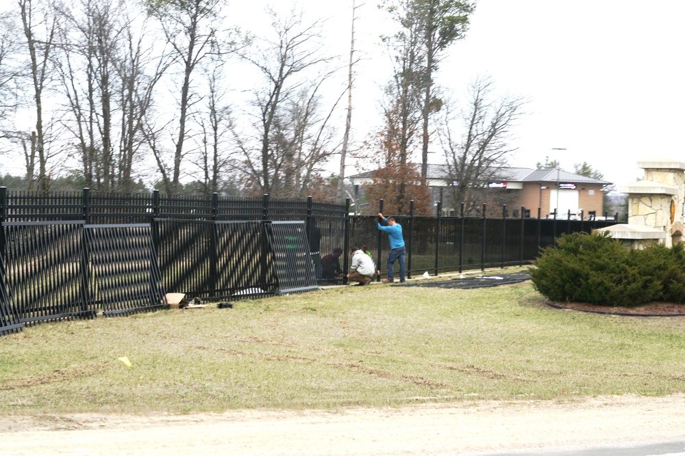 2016 fence work at Fort McCoy