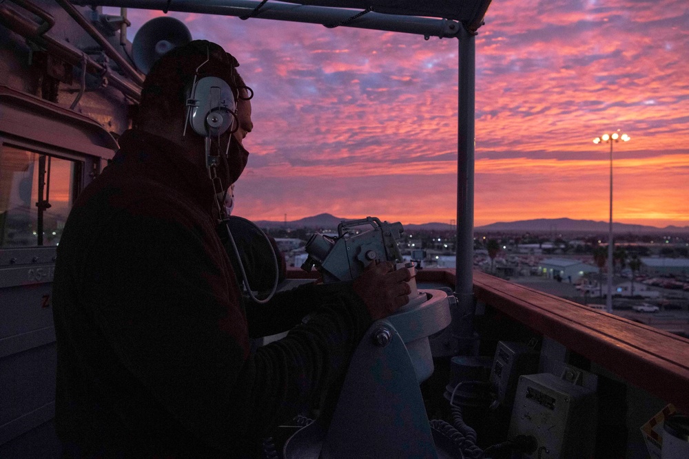 USS Bunker Hill conducts Routine Operations