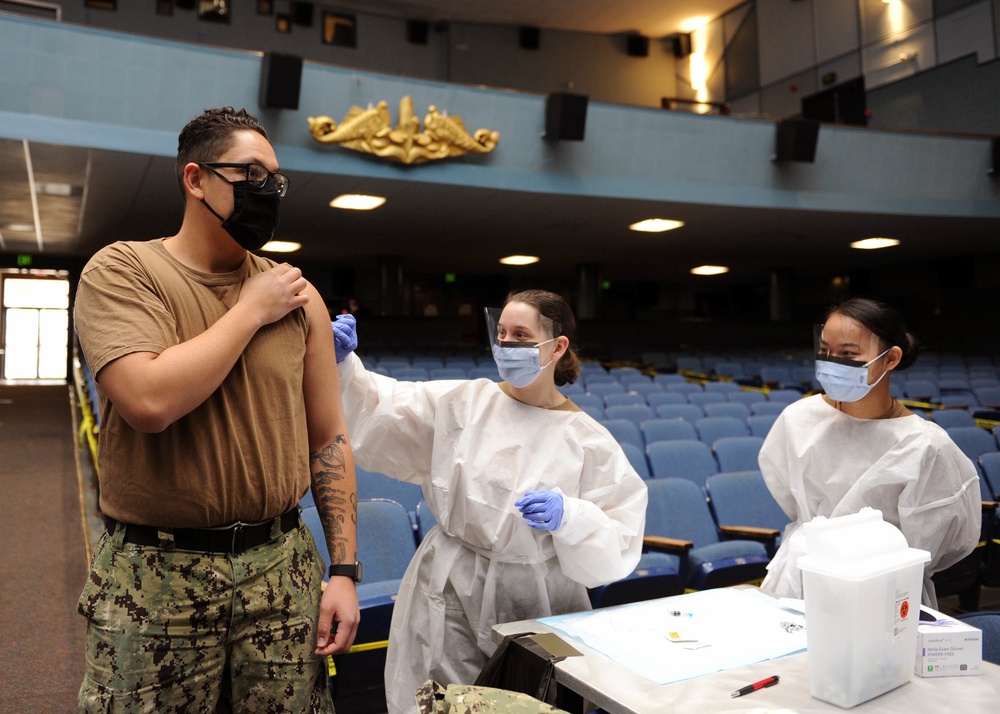 Naval Submarine Base New London holds Closed Point of Dispensing for flu vaccination