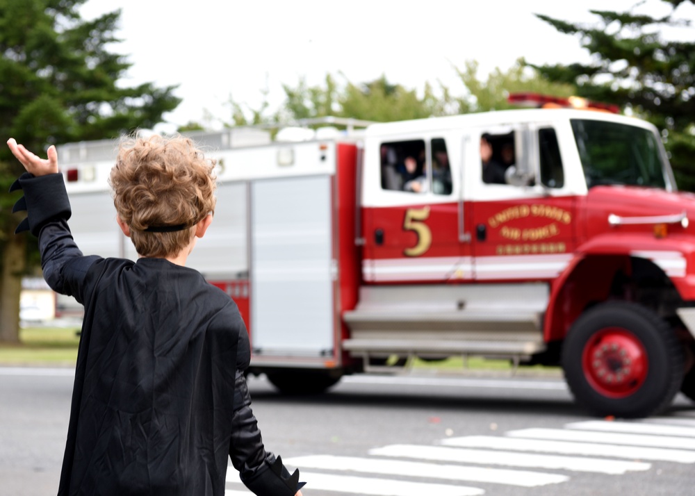 Misawa firefighters serve up kitchen safety