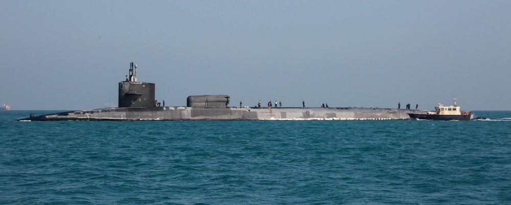 USS Georgia Visits Bahrain
