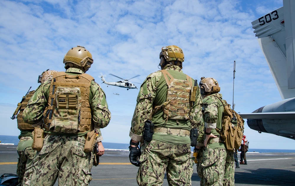 USS Harry S. Truman (CVN 75) transits the Atlantic Ocean