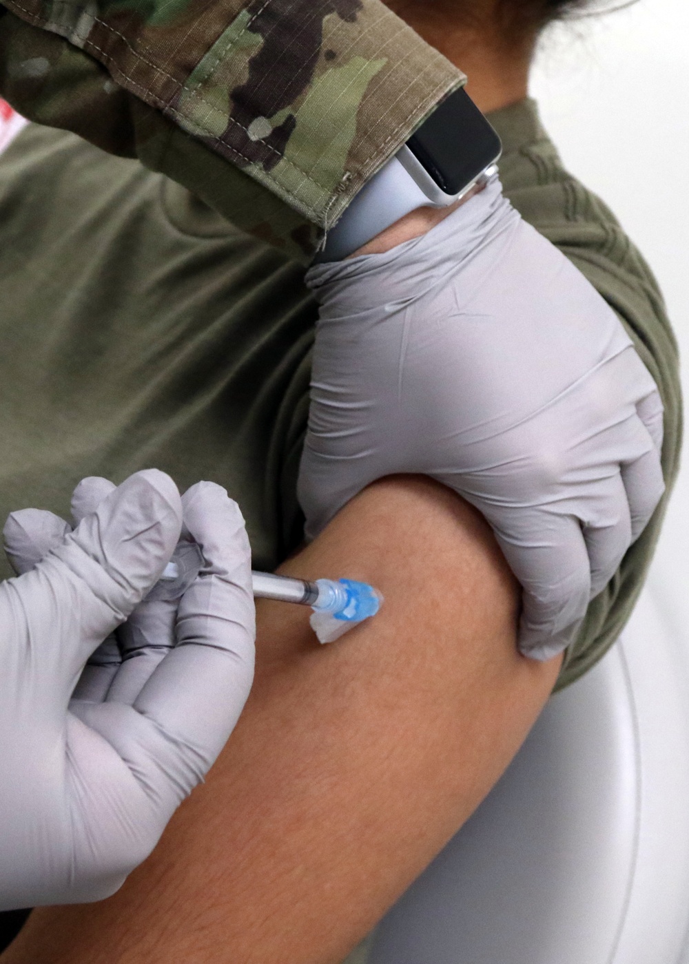 First Ohio National Guard members get COVID-19 vaccine