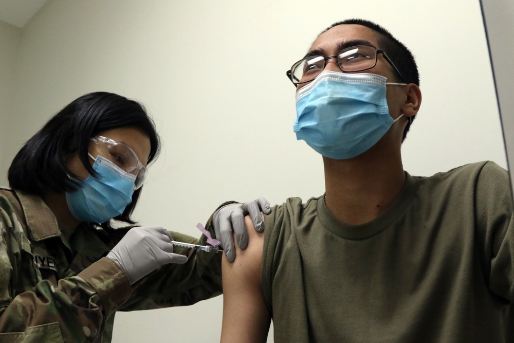 First Ohio National Guard members get COVID-19 vaccine